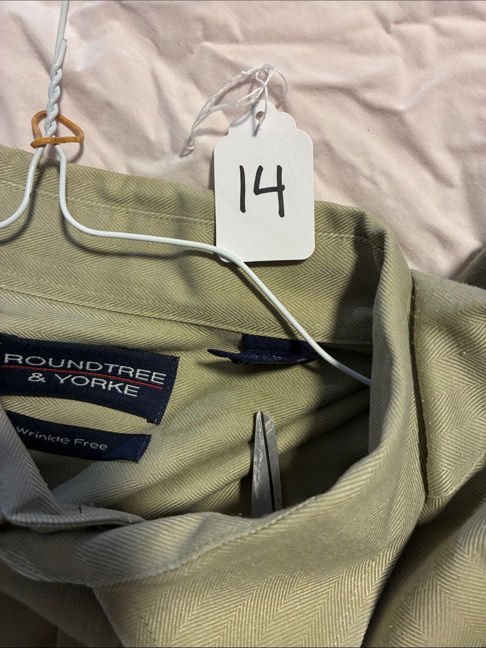 Roundtree & Yorke Big and Tall Men's Short Sleeve Button-Down Shirt - Sage Green - Picture 5 of 5